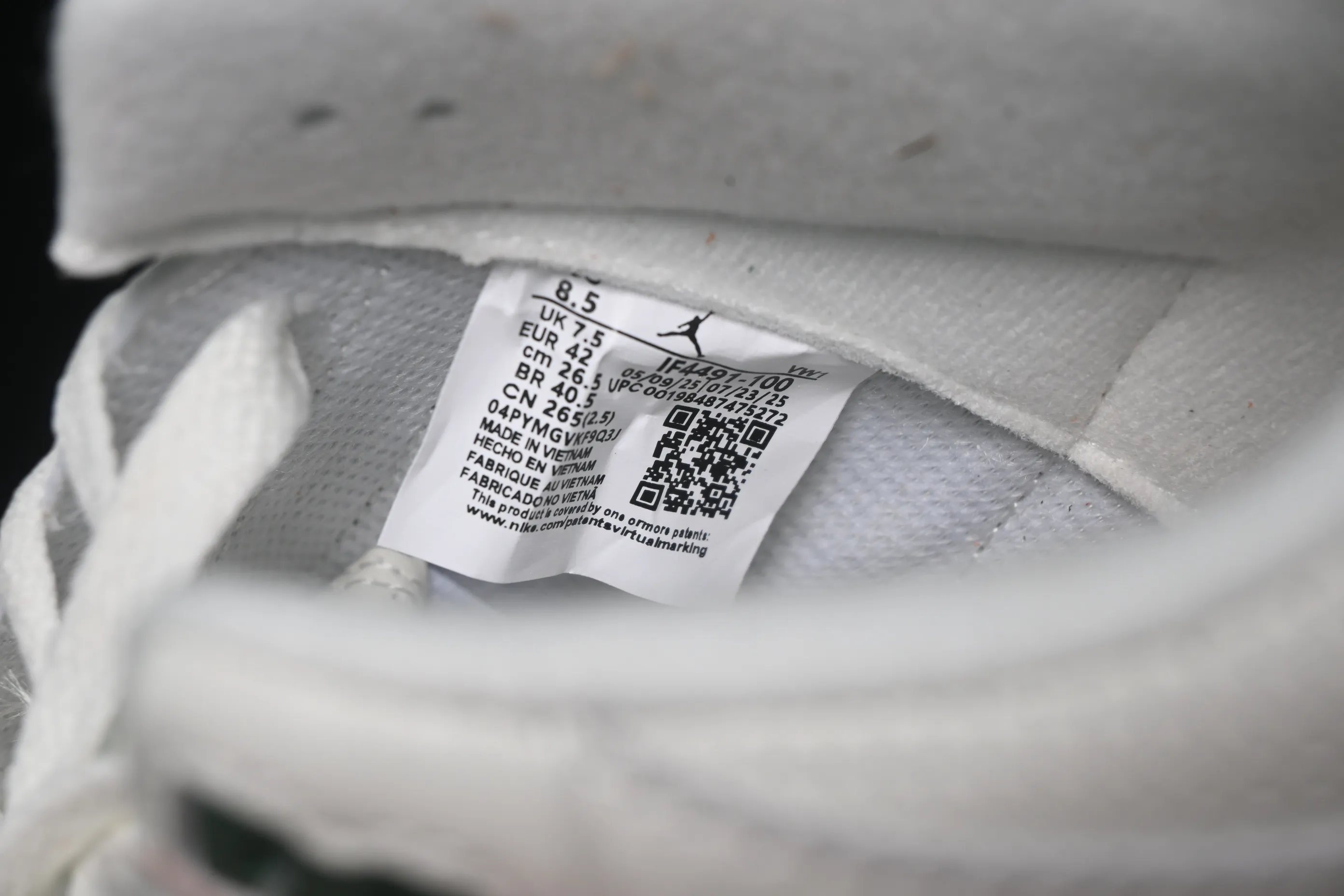 All categories Air Jordan Jordan series basketball shoes Air Jordan 3 Solefly x Air Jordan 3 Retro "Miami" AJ3 Joe 3 Miami joint white green orange IF4491-100